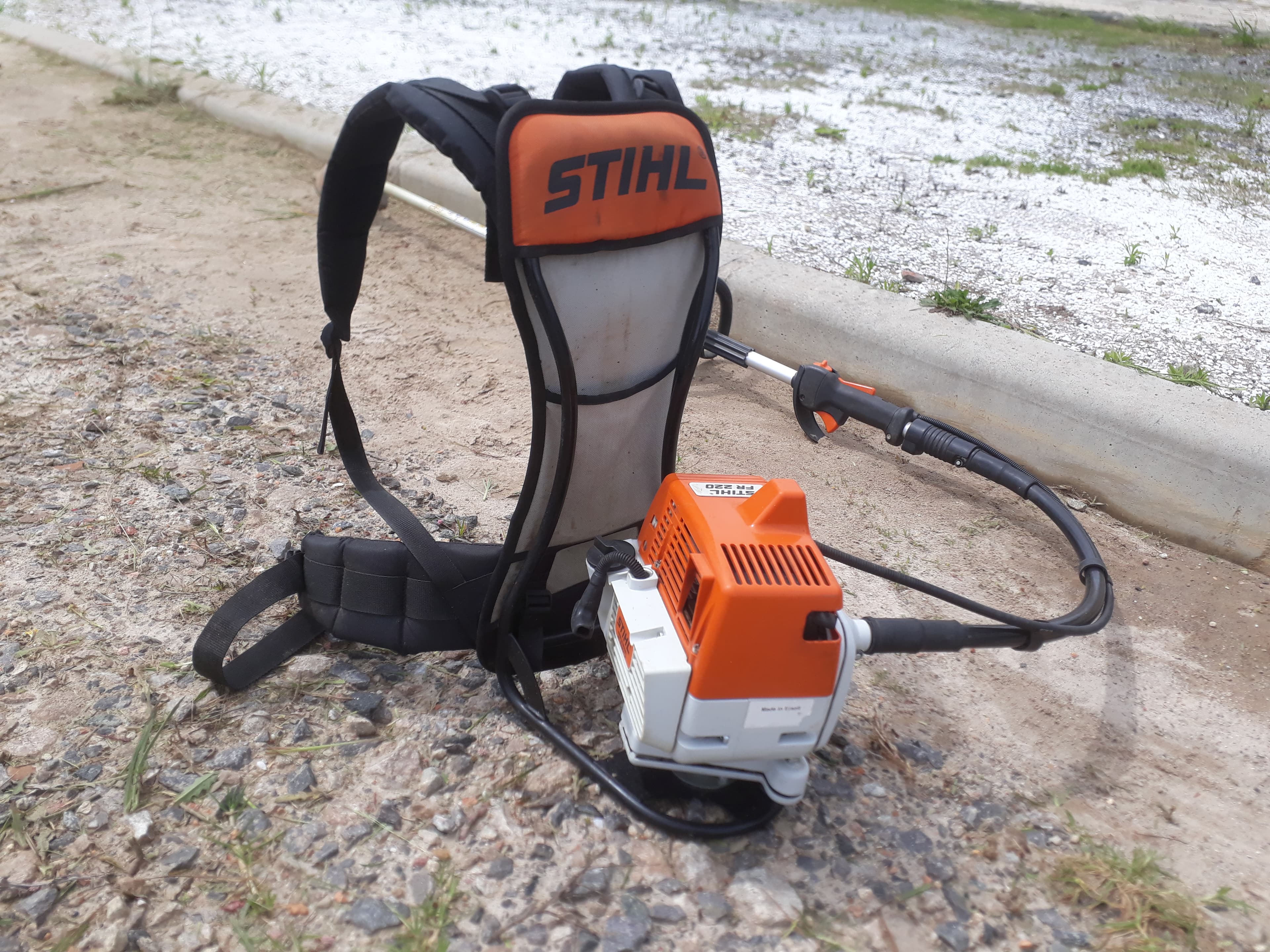 Operação e manutenção de roçadeira - Imagem 3